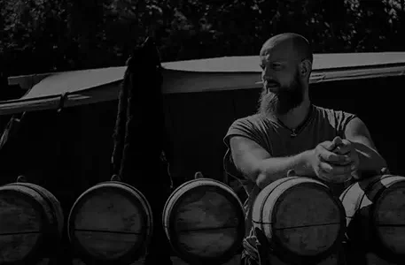 adult-alcohol-barrel-1370391-v2