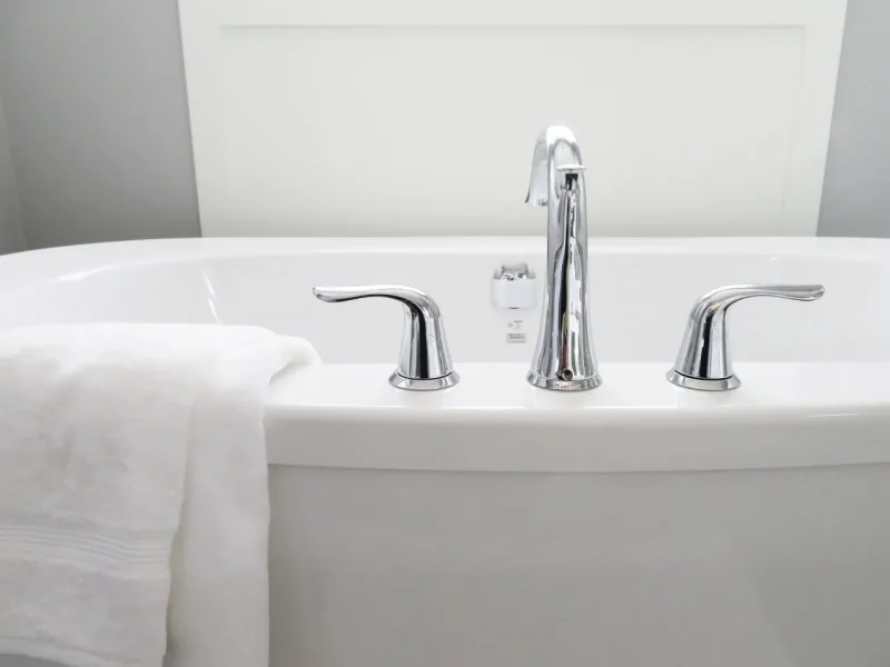 bath-bathroom-bathtub-534116
